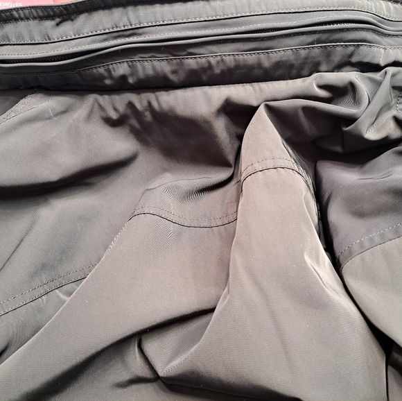 NWT Men's Insulated Two Tone Puffer Jacket by Tommy Hilfiger Size L - Picture 16 of 16